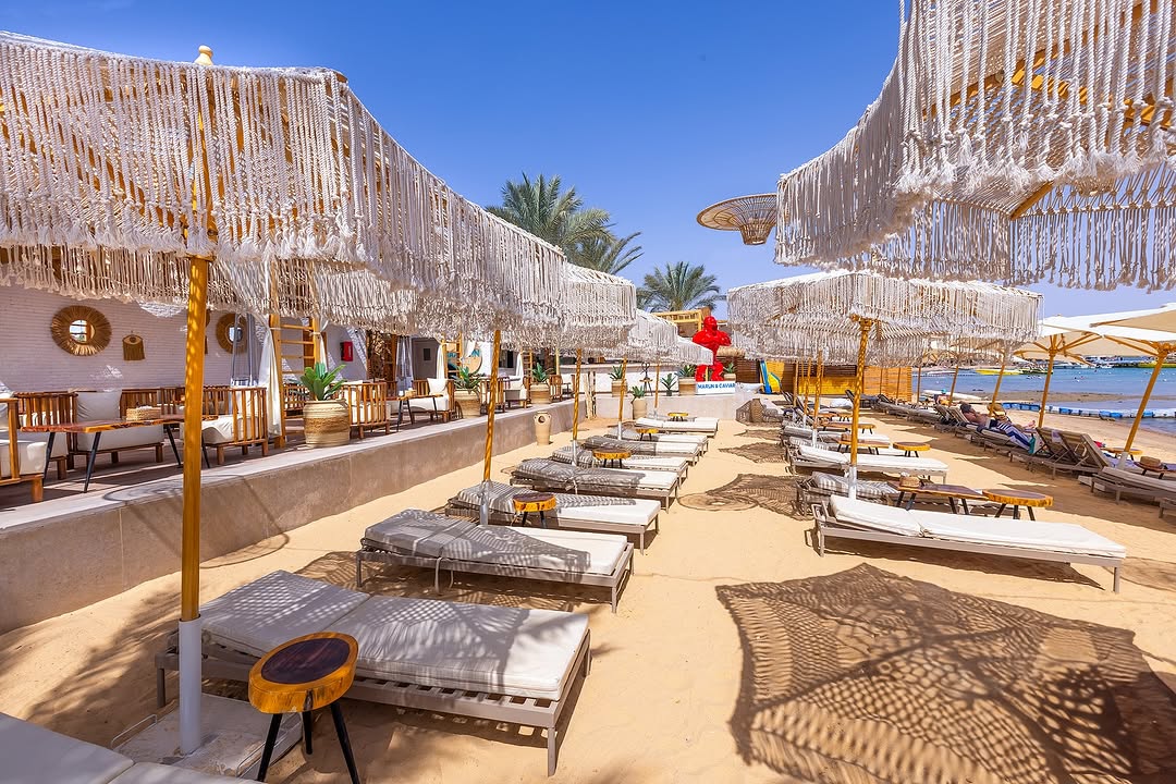 BOOK YOUR LUXURY BEACH IN SHARM EL SHEIKH